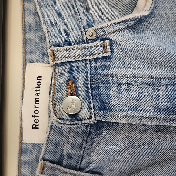 Reformation Mid-Rise Crop Flare Jeans In Sky Blue Size 25 - Picture 13 of 14